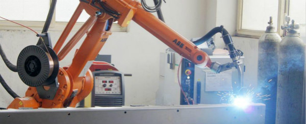 机器人焊接在钣金加工领域的优势有哪些？-皇冠8xmax官网(中国)有限公司